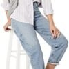 310oIKnWJLL._AC_.jpg Amazon Essentials Women's Regular-Fit Long-Sleeve Button-Down Poplin Shirt