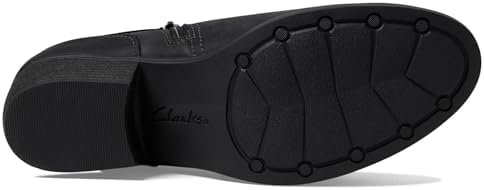 31LteBWS4LL._AC_.jpg Clarks Women's Charlten Grace Ankle Boot