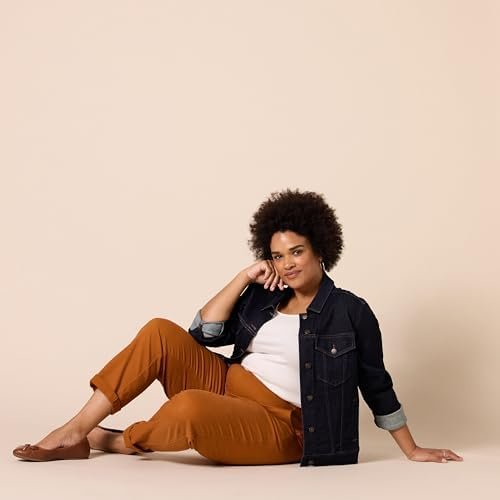 Amazon Essentials Women's High-Rise Regular-Fit Ankle-Length Tapered-Leg Khaki Pant