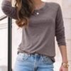 41HMLLWzZOL._AC_.jpg AUTOMET Womens Long Sleeve Crewneck Shirts Fall Winter Casual Work Tops Loose Fit Clothes Trendy Basic Outfits 2025