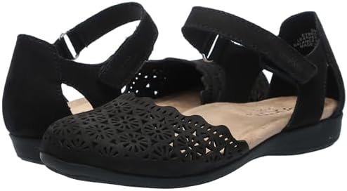 41ieLgalKuL._AC_.jpg Earth Women's Bronnie Flat Sandal