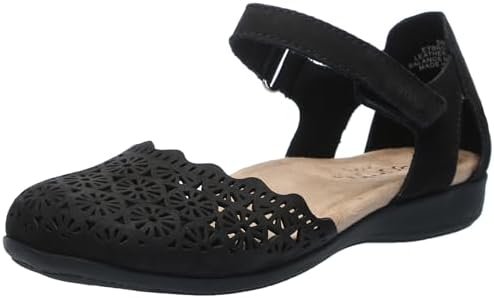 41trGR78TL._AC_.jpg Earth Women's Bronnie Flat Sandal